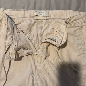 Hollister Men's Light Beige Drawstring Casual Pants
